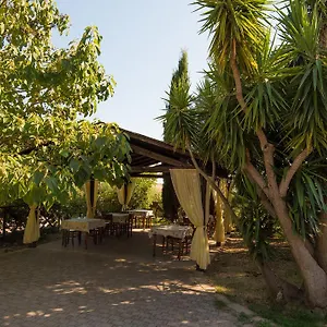 Corte Degli Struzzi Alloggio per agriturismo Pescia Romana